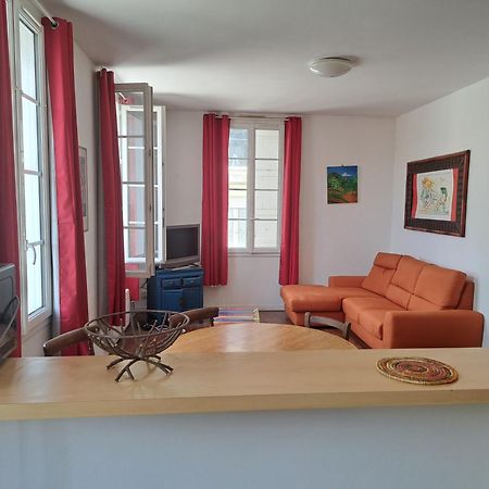 Appartement Vue Panoramique Sur Le Vieux Saintes Exterior photo